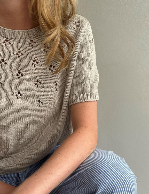 Clover tee