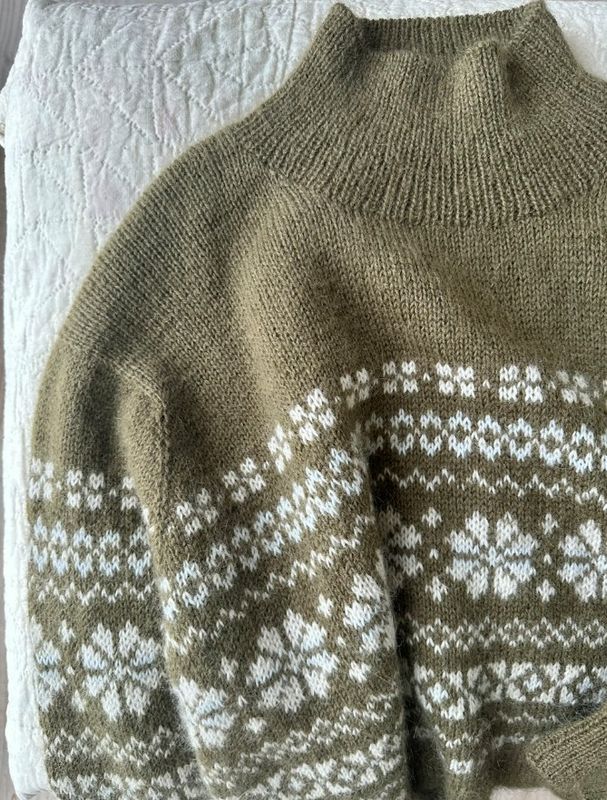 Harrieth Sweater