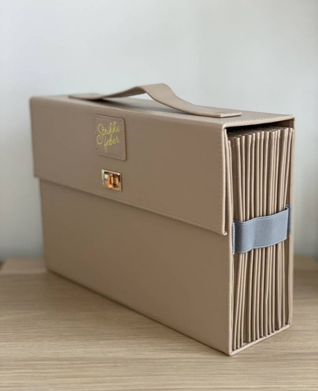 Strikkefeber: rundpinneetui, dobbel beige