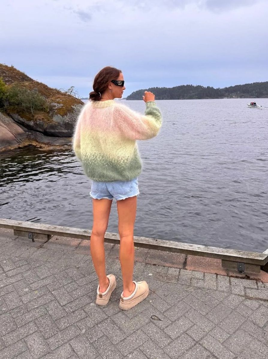 Sorbet sunrise sweater