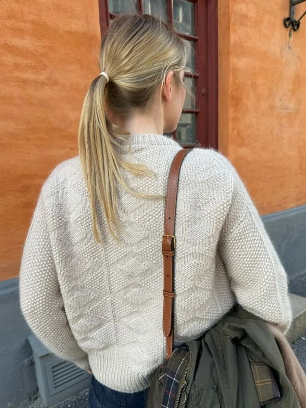 Esther Sweater (papirformat)