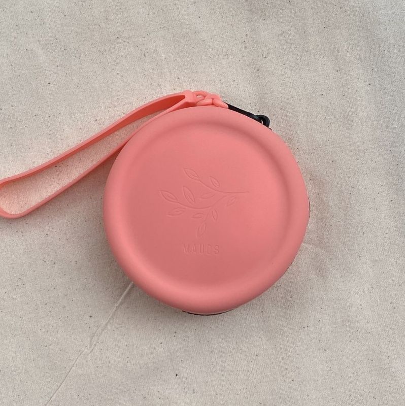 Fargerike pouch i silikon – med silikonvaiere og 4 vaierlås