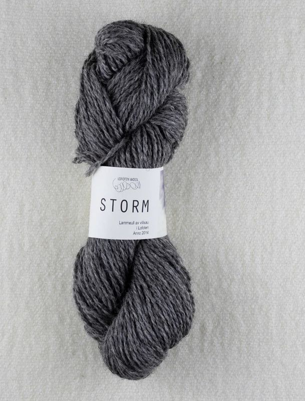 Storm dekkhårsgarn av lam gammel norsk sau